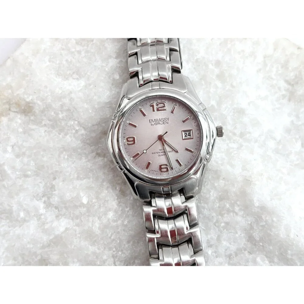 Embassy By Gruen Silver Toned Chainlink Analog Vintage Wristwatch - WORKS! 28mm